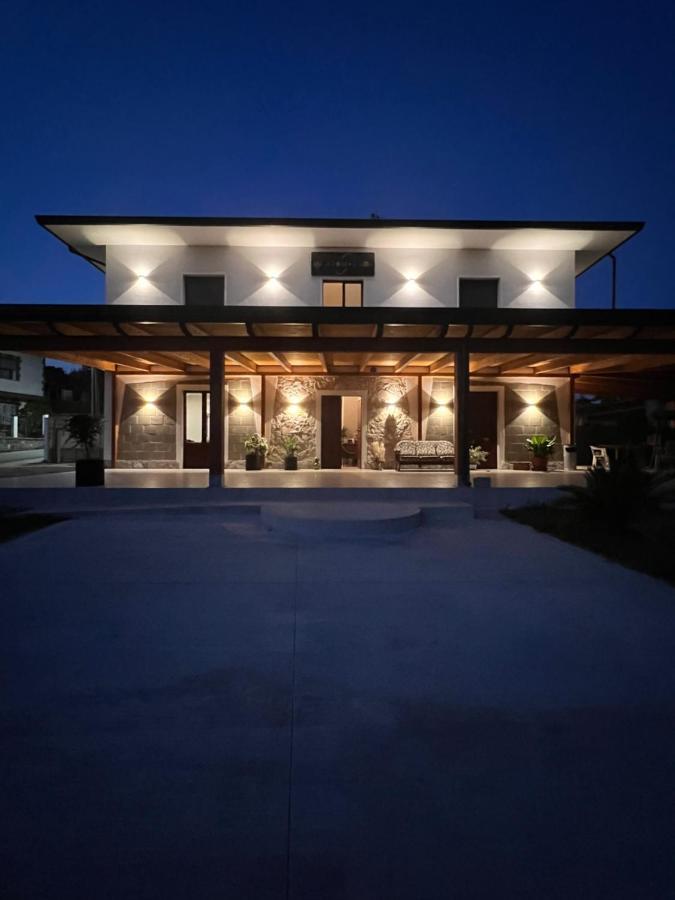 Atomos Bed and Breakfast Alvignano Εξωτερικό φωτογραφία